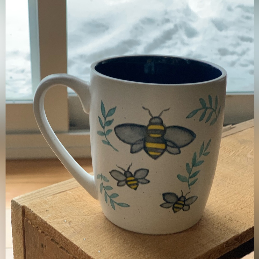 HEARTLAND HIVE| Busy Bee Mug 🐝